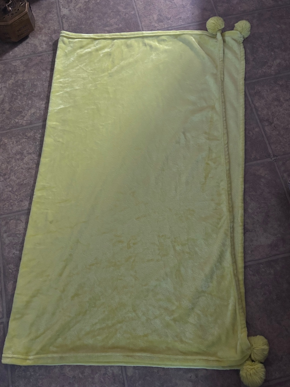 Opalhouse Plush Throw in Pale Yellow